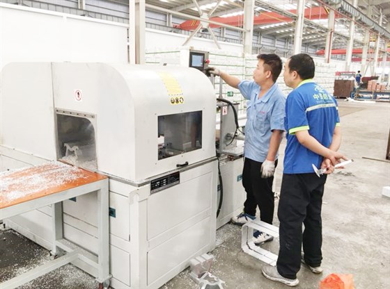 鋁材切割機設備 鋁材切割機設備