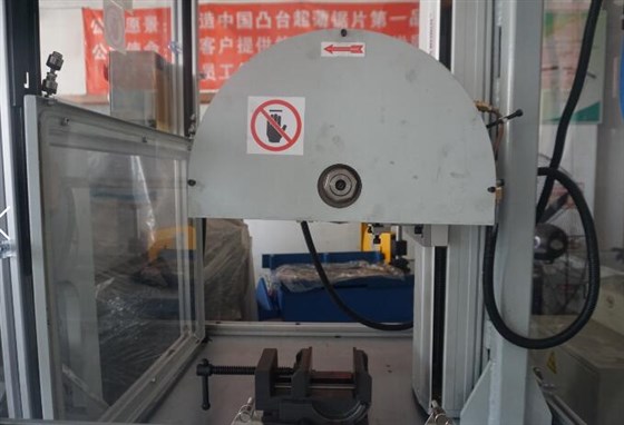 上下進刀鋁切割機 上下進刀鋁切割機