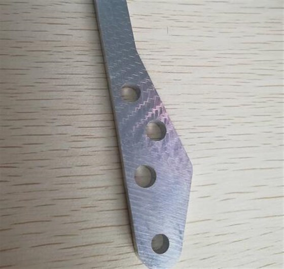 材料切口不平 材料切口不平