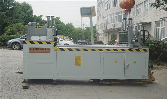 鋁型材切割機DS-A500 鋁型材切割機DS-A500