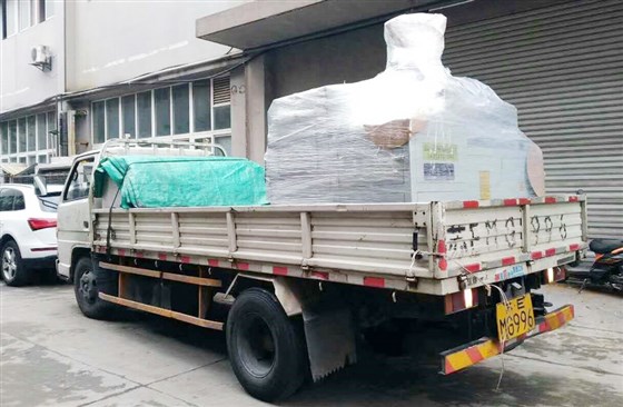 自動(dòng)鋁材切割機(jī) 自動(dòng)鋁材切割機(jī)