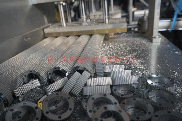 全自動(dòng)切鋁機(jī)